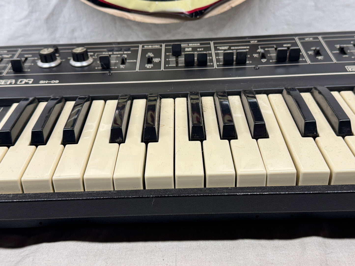 Roland SH-09 sh09 Monophonic Analog Synthesizer Keyboard