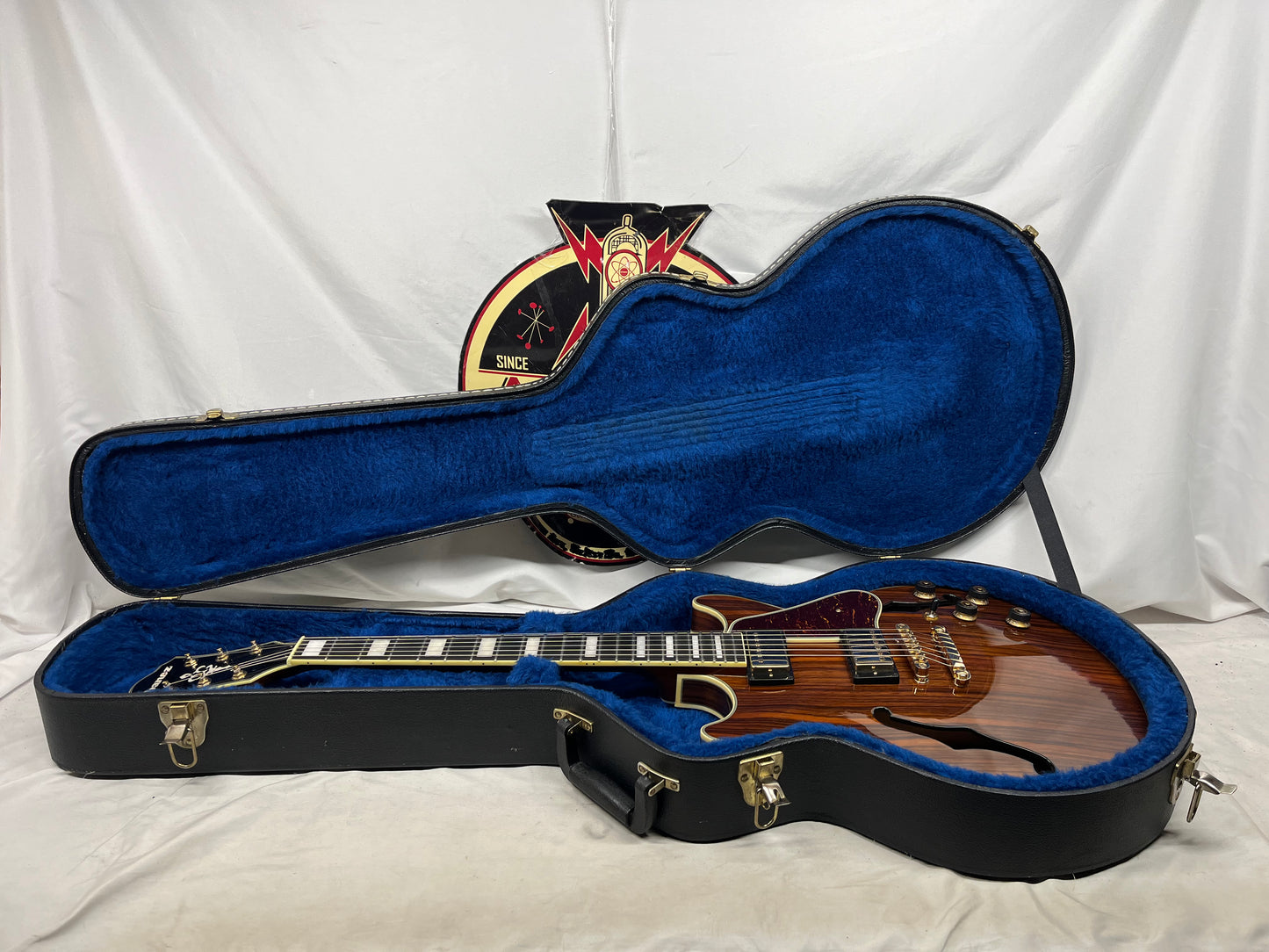 Ibanez AM93ME Artcore Expressionist Doublecut Semi-Hollow Body Electric Guitar with Case