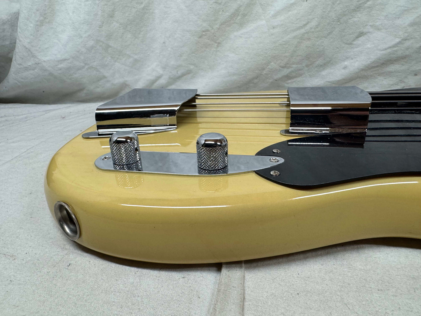 Fender American Vintage II 2 '54 1954 Precision Bass 4-string P-Bass with COA + Case 2022 - Vintage Blonde / Maple neck