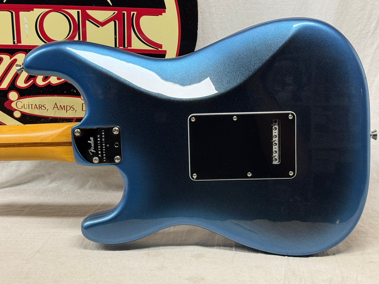 Fender American Professional II 2 Stratocaster Guitar with Case 2021 - Dark Night / Maple neck