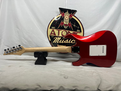 Ibanez Gio GRX40 Doublecut Electric Guitar HSS - Candy Apple Red