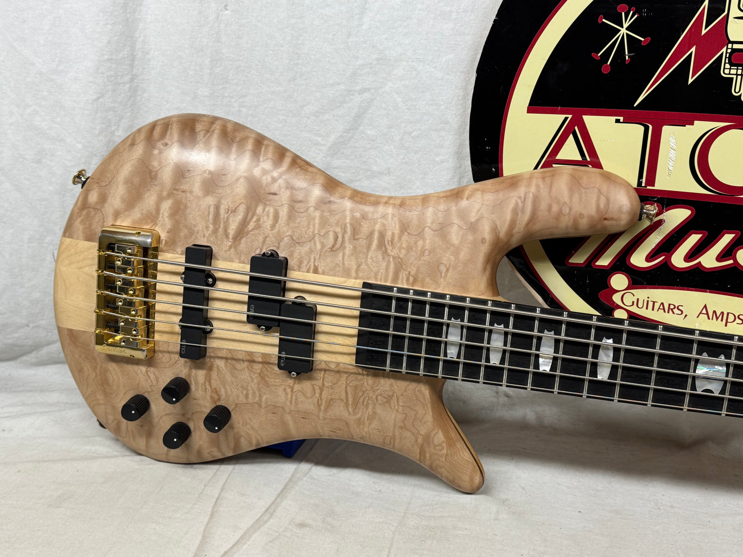 Spector Chuck Levin's Exclusive chucksclusive Euro Series Euro 5 LT euro5lt 5-string Bass with Case