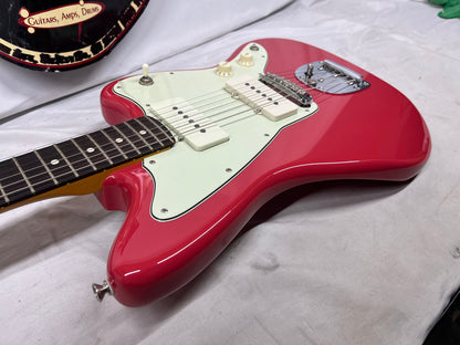 Fender American Professional Classic Jazzmaster Electric Guitar - Faded Dakota Red