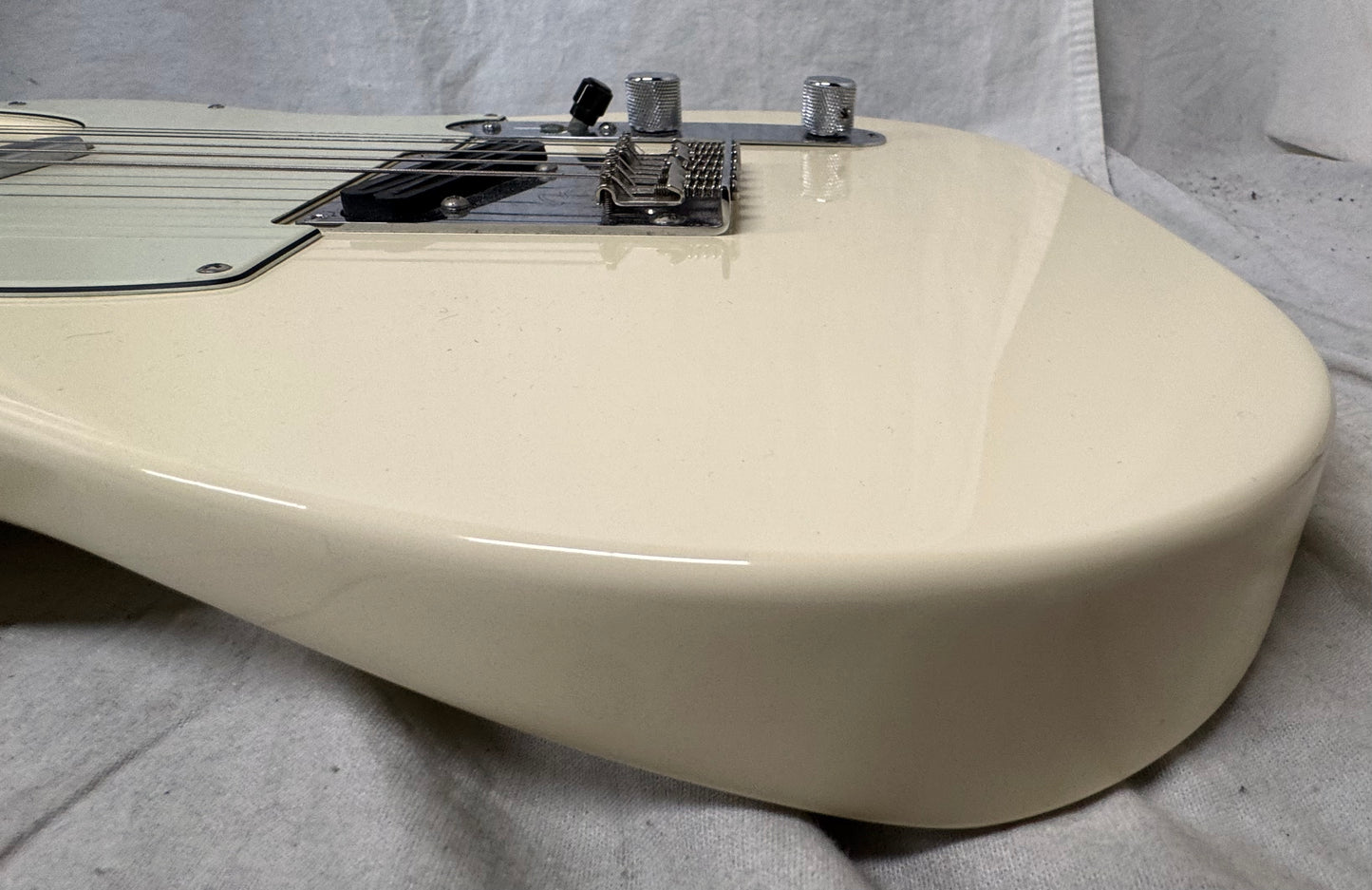 Fender Limited Edition American Standard Telecaster with Matching Headstock Guitar + Case 2016 - Olympic White / Rosewood fingerboard