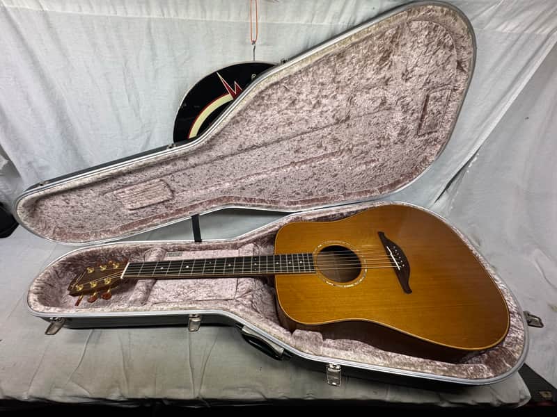 Lowden D22 d 22 Acoustic Guitar with Case