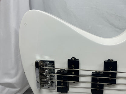 Burny Mockingbird 4-String Electric Bass