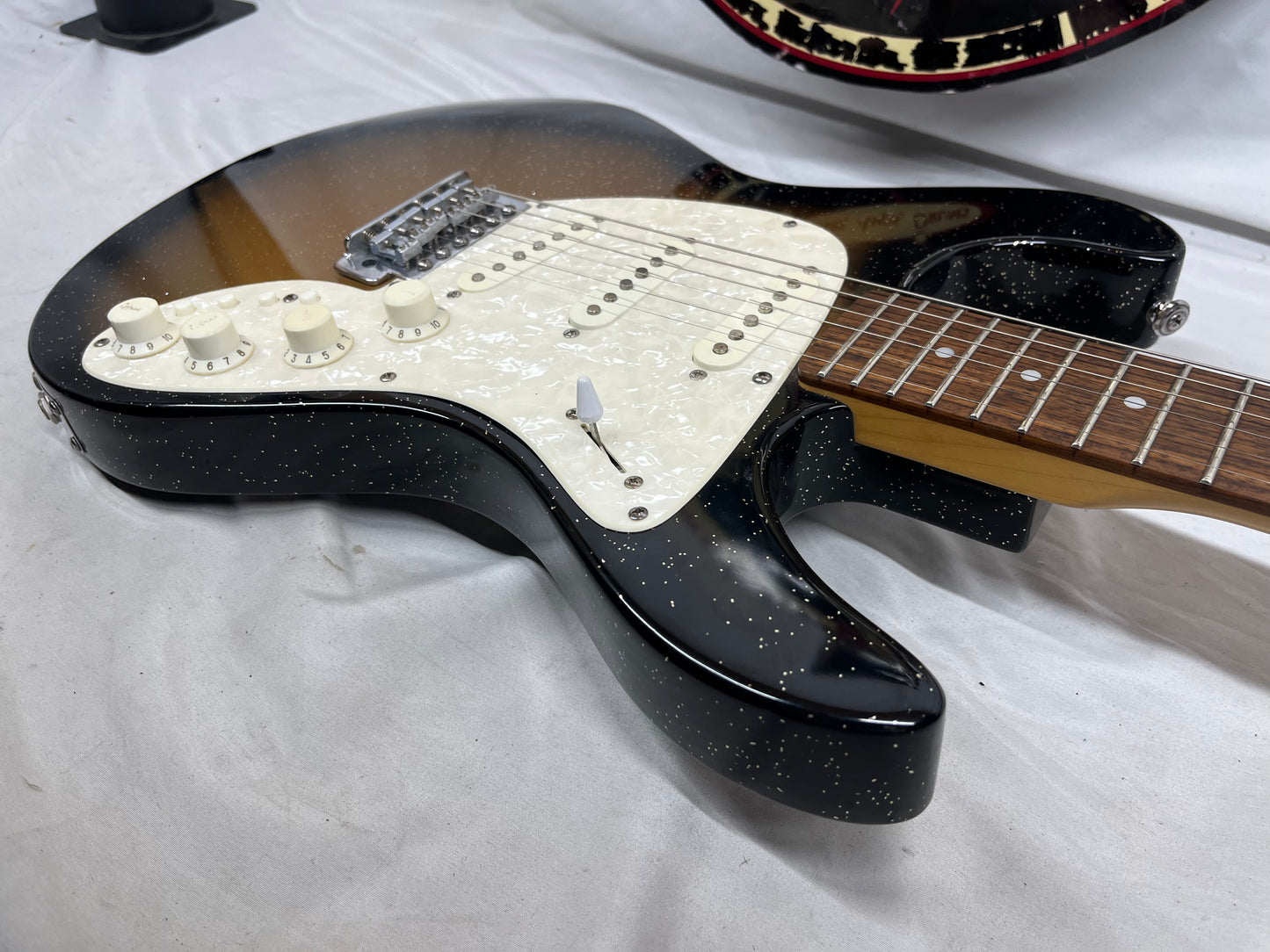 Danelectro Danoblaster Innuendo with Built-In Effects Doublecut Electric Guitar
