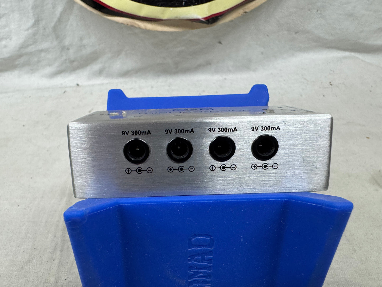 MXR M239 Mini Iso-Brick 5-output Mini Isolated Pedal Power Supply - Brick Only!
