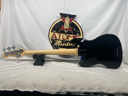 Sire Marcus Miller V7 5-String Doublecut Electric Bass