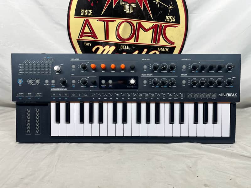 Arturia MiniFreak 37-Key 6-Voice Polyphonic Hybrid Synthesizer Keyboard - Image 2