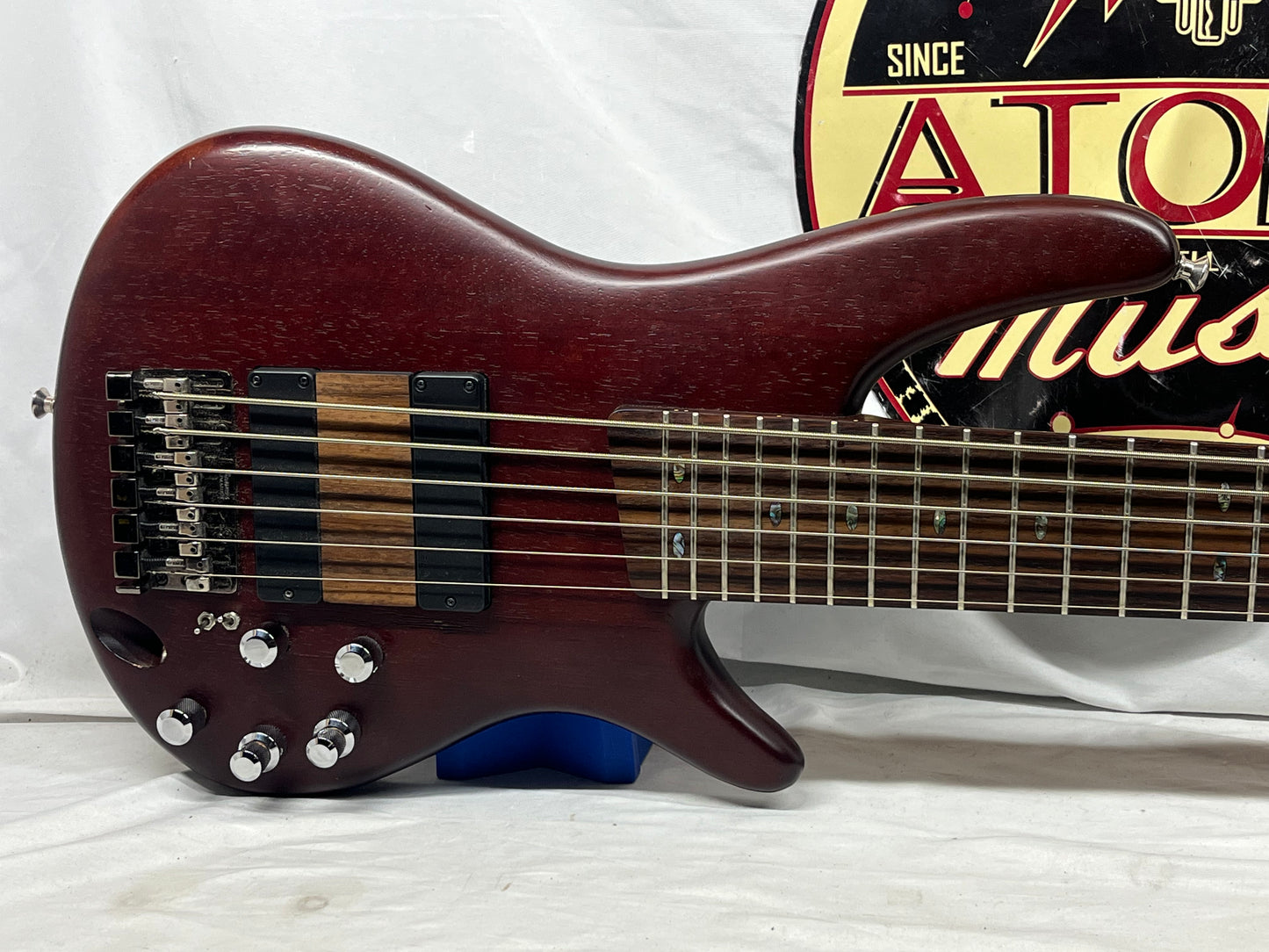 Ibanez Soundgear SR506 6-String Electric Bass