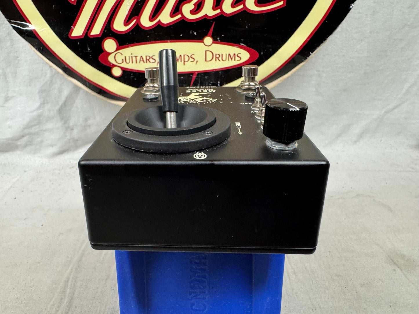 Walrus Audio Melee Wall Of Noise Distortion Reverb Pedal - Black