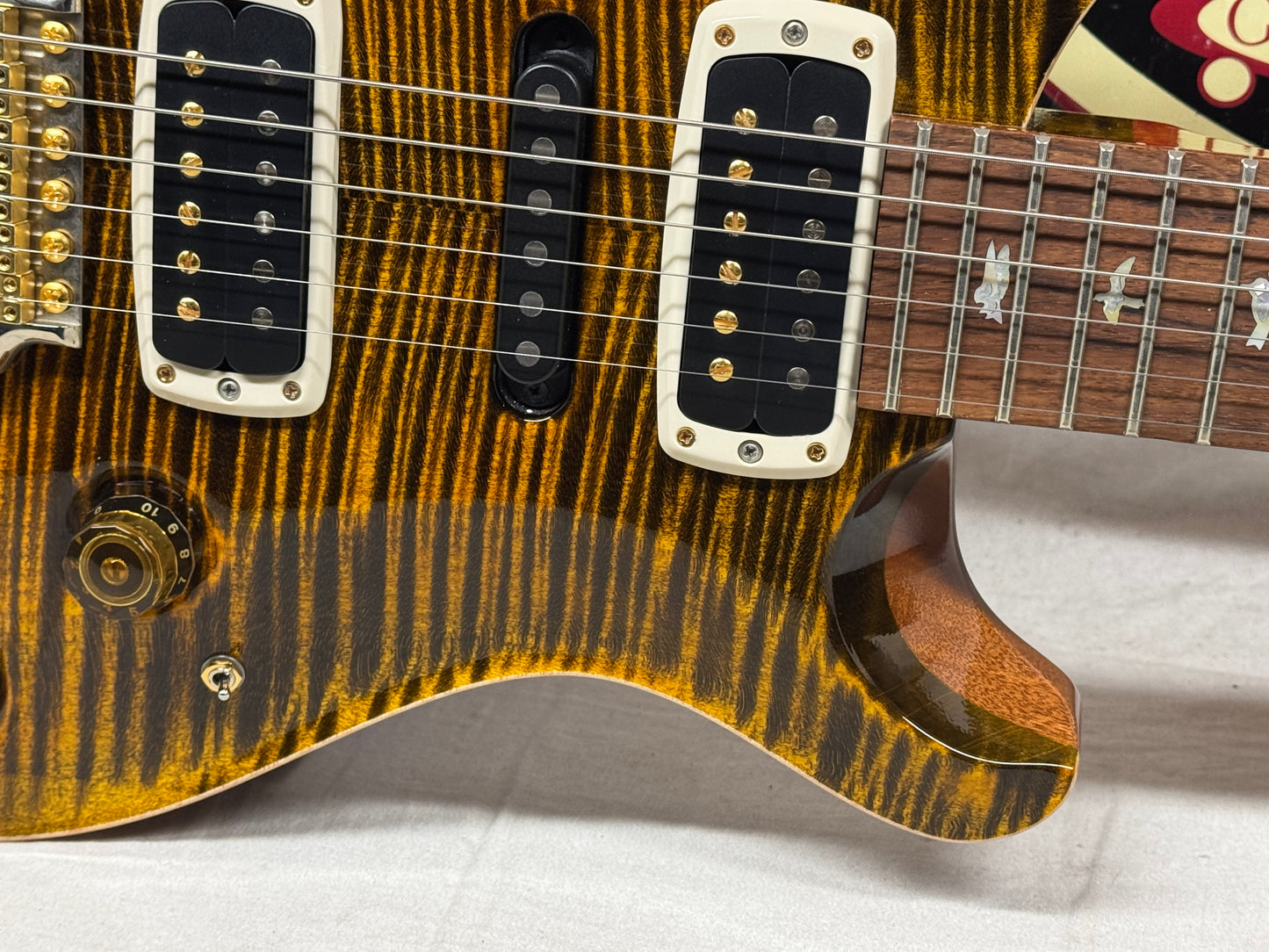PRS Paul Reed Smith USA Custom Built Wood Library Modern Eagle V 10-Top Guitar with Case 2021 - Yellow Tiger Flame 10 / Brazilian Rosewood