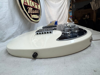 Peavey USA T-60 t60 Guitar with Case
