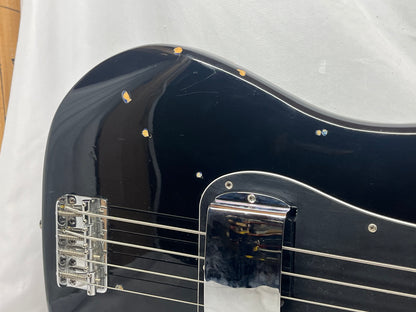 Squier Affinity Series 4-String Electric Precision Bass - Black