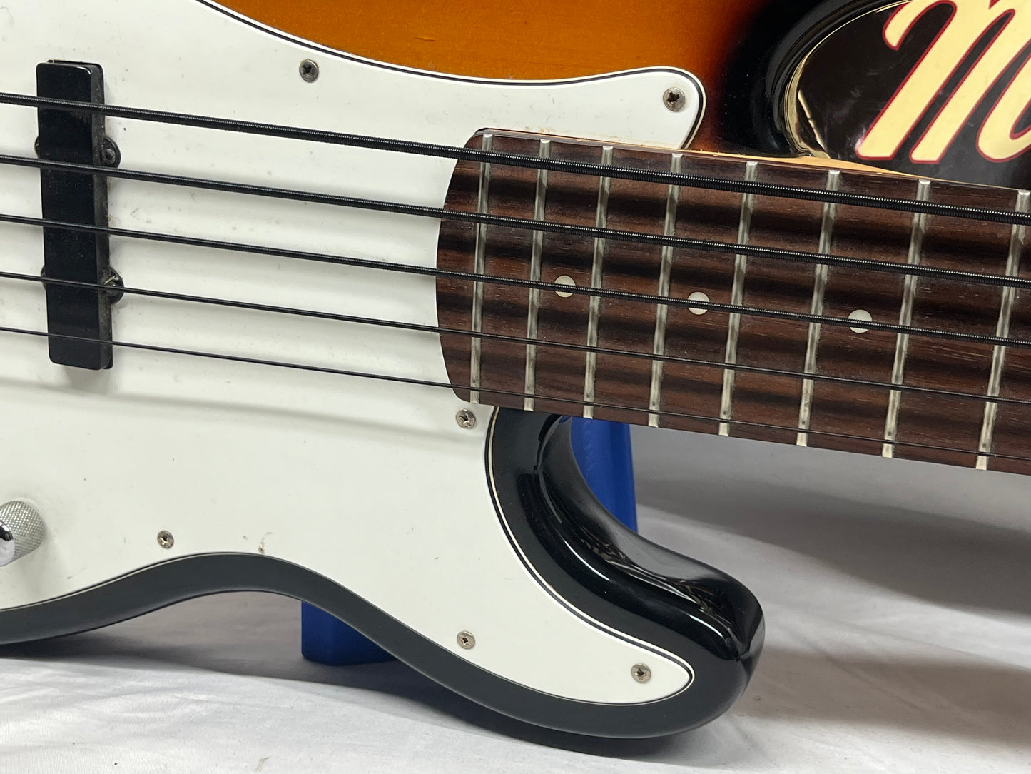 Squier P-Bass Precision Bass Special-5 5-String Electric Bass - Brown Sunburst