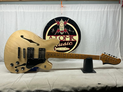 Squier Classic Vibe Starcaster Semi-Hollowbody Guitar 2024 - Natural