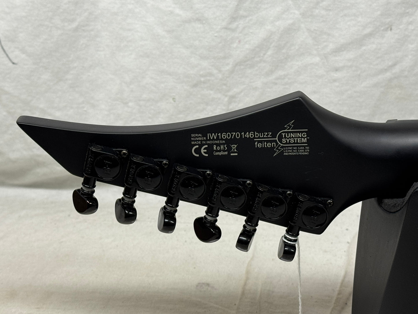 Washburn PX-SOLAR16ETC Parallaxe Ola Englund Solar 16ETC Guitar with Case 2016 - Black