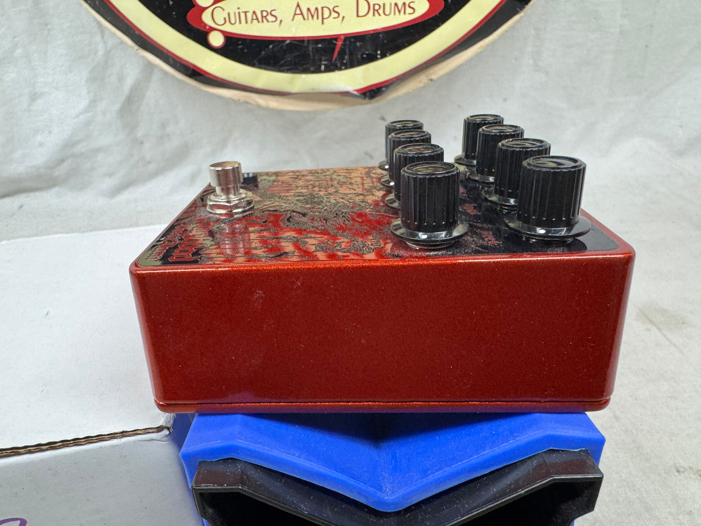 Does It Doom? Baghdad Distortion Pedal with Box - Black & Red
