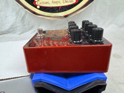 Does It Doom? Baghdad Distortion Pedal with Box - Black & Red