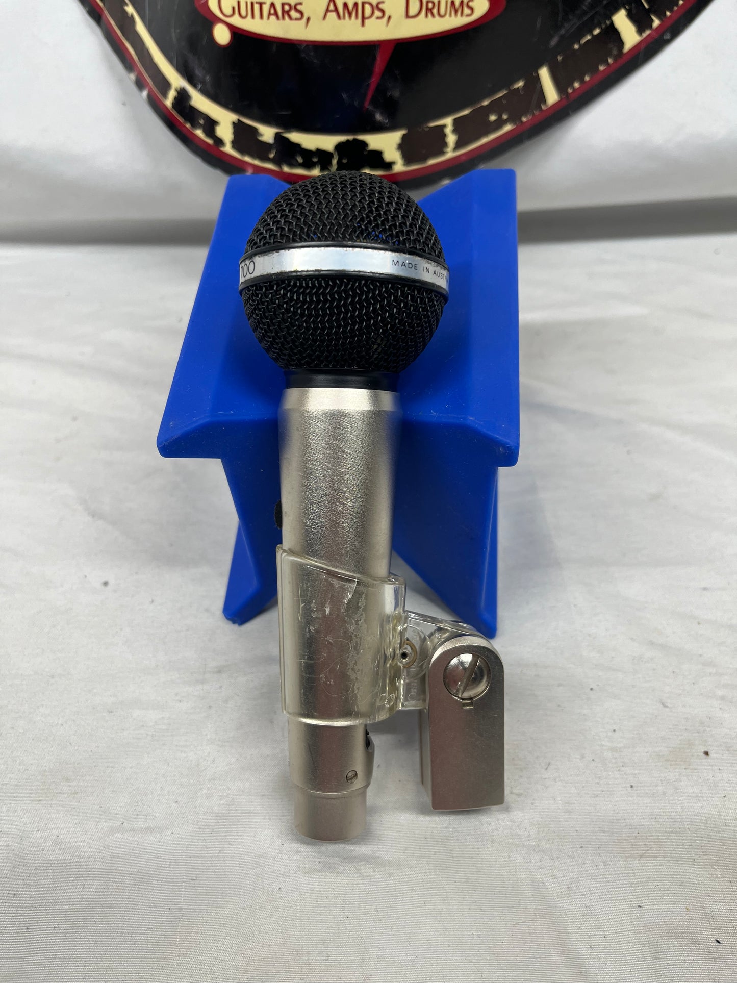 AKG Maestro DM700 Vintage Dynamic Cardioid Microphone