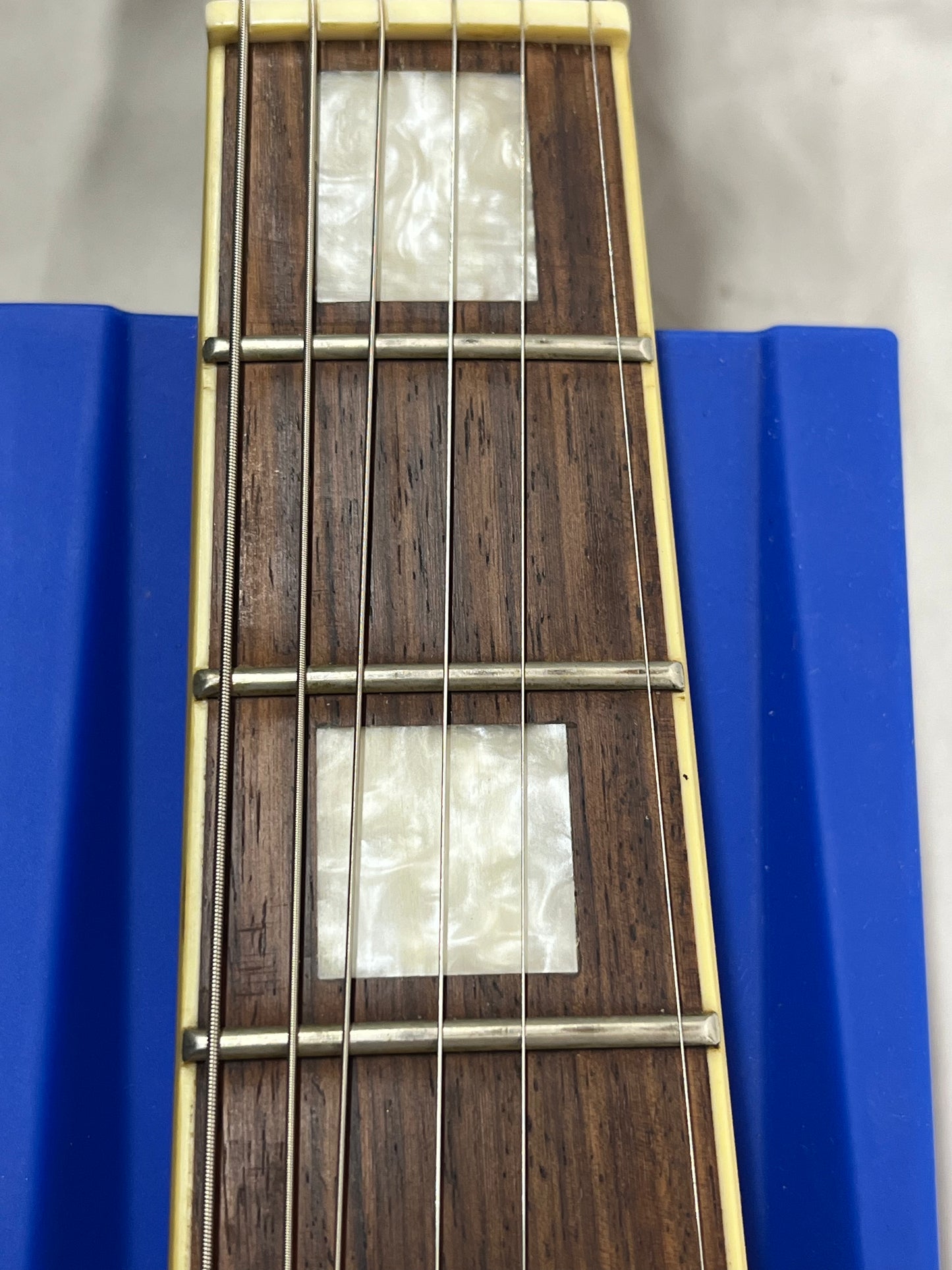Peavey HP Signature Series Goldtop Electric Guitar
