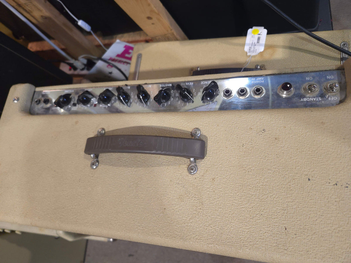 Fender Blues Deluxe 2-Channel 40-Watt 1x12" Guitar Combo 1994 - 1996 - Local Pickup Only