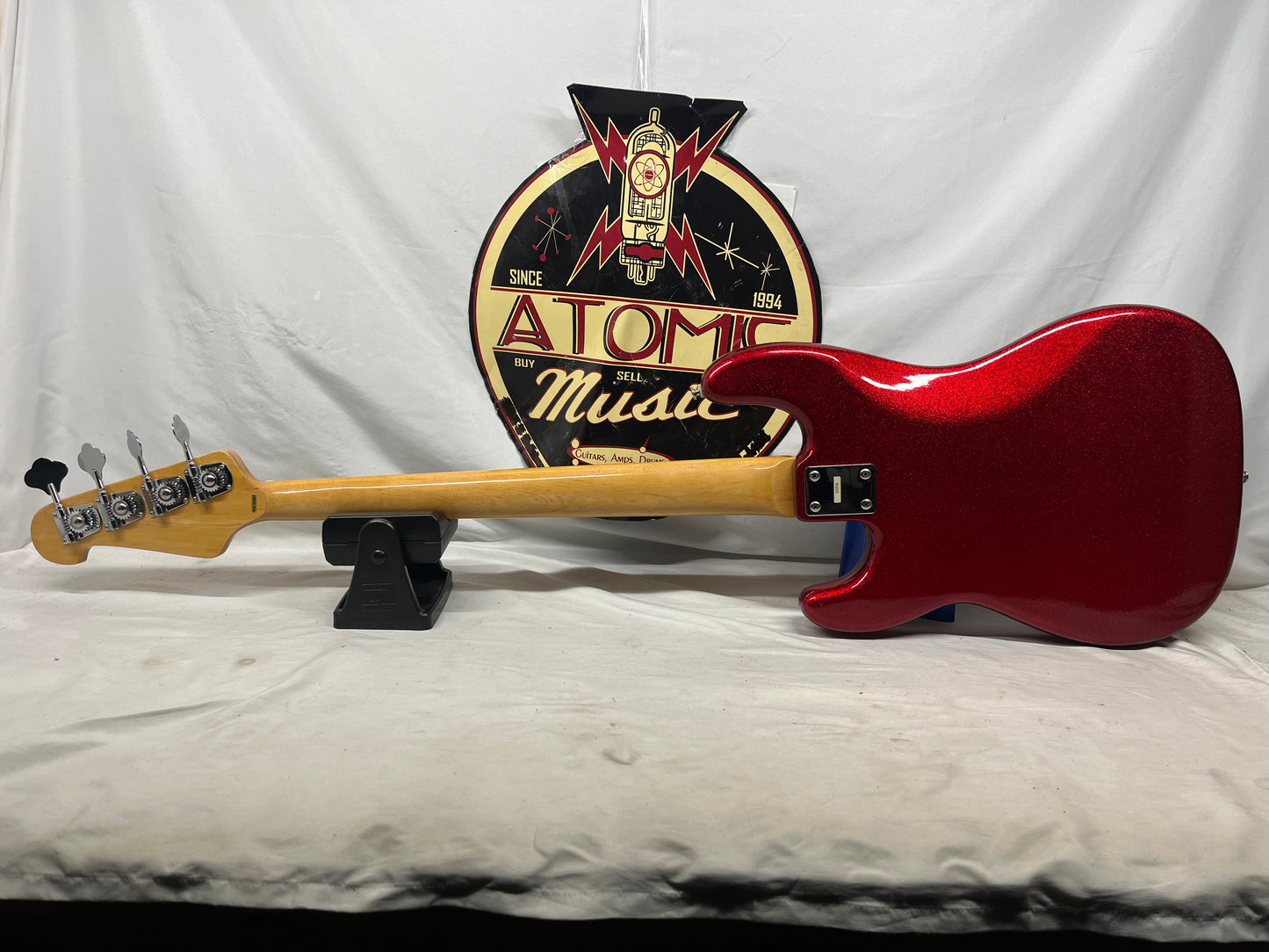 Memphis Doublecut 4-String P-Style Electric Bass