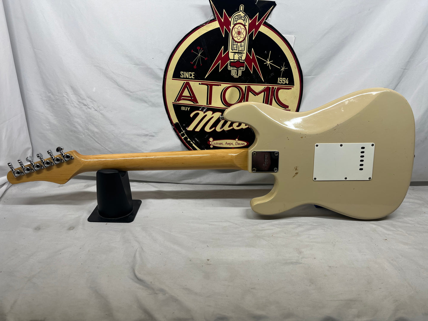 Harmony S-Style Doublecut Electric Guitar