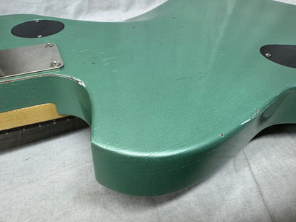 Maghini Guitars Skylark Baritone Guitar with COA + Gator Case 2023 - Lightly Aged Jade Metallic