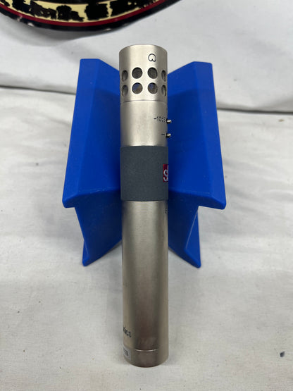 sE Electronics sE4 Small Diaphragm Cardioid Condenser Microphones - Stereo Pair with Case and Mounts