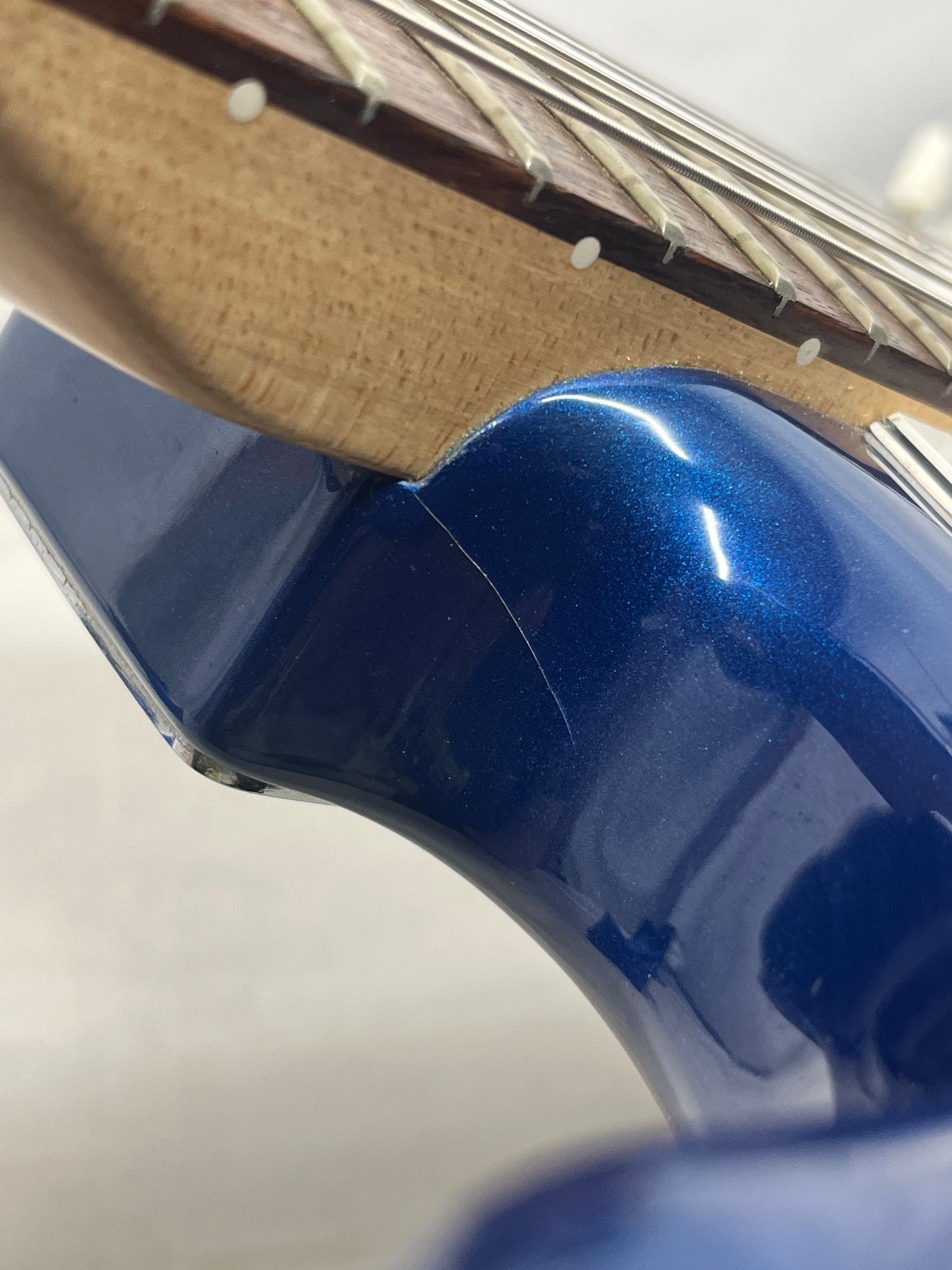 Fender Standard Stratocaster Strat Electric Guitar MIM - Made in Mexico - Electron Blue