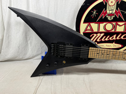 Washburn USA Custom Shop Vindicator Flying V Guitar with Case - Black