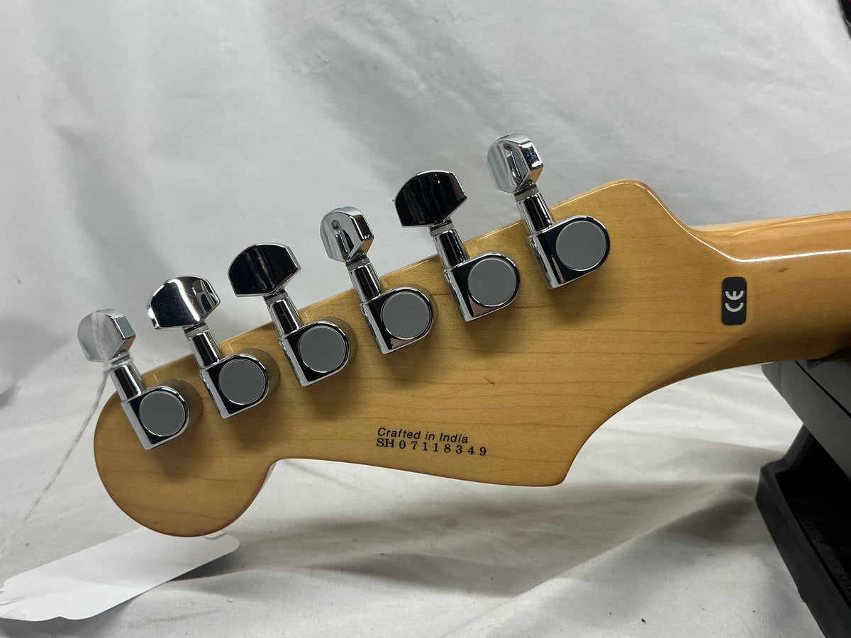 Squier Stratocaster - White