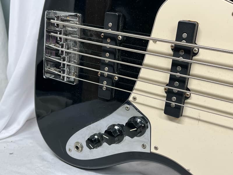 Fender Standard Jazz Bass V 5-String Electric Bass - Image 5