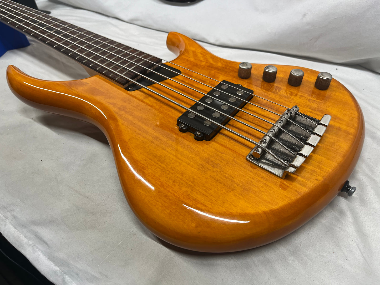 MTD Kingston 5-String Electric Bass