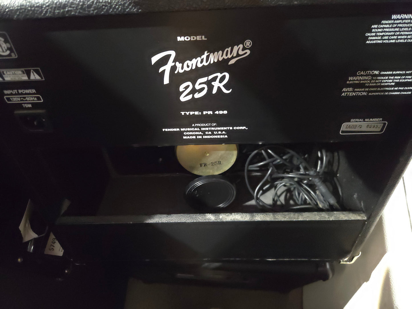 Fender Frontman 25R 2-Channel 25-Watt 1x8" Guitar Practice Amp with Reverb 1997 - 2002 - Local Pickup Only