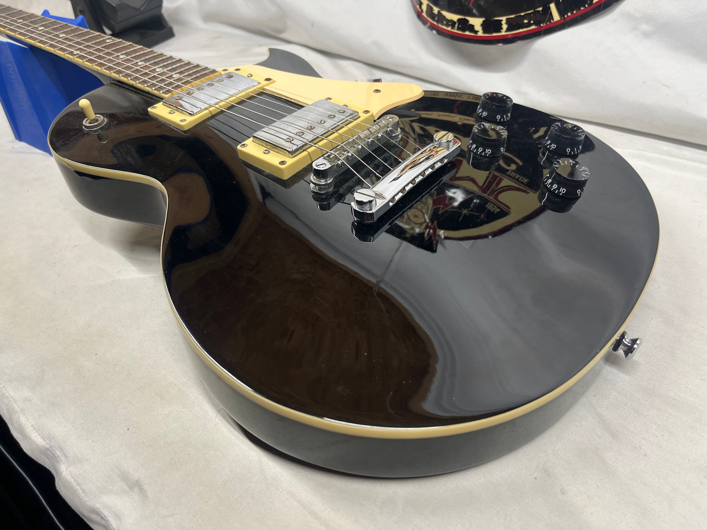 Austin Singlecut LP-Style Electric Guitar
