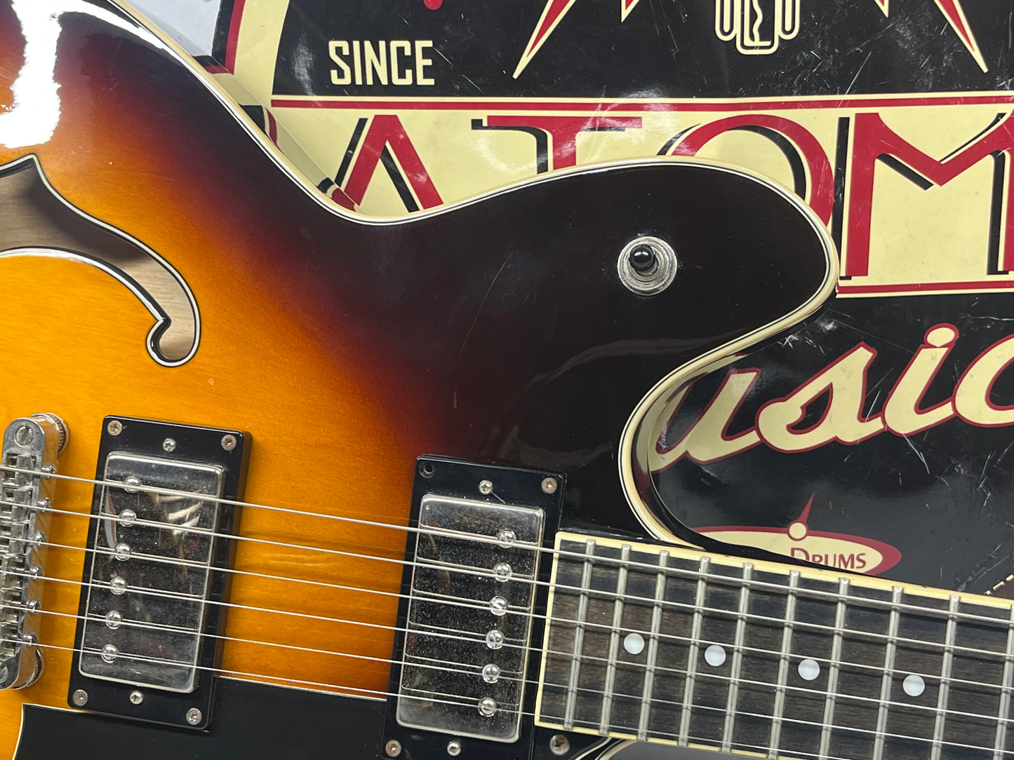 Hagstrom Viking Semi-Hollow Body Electric Guitar