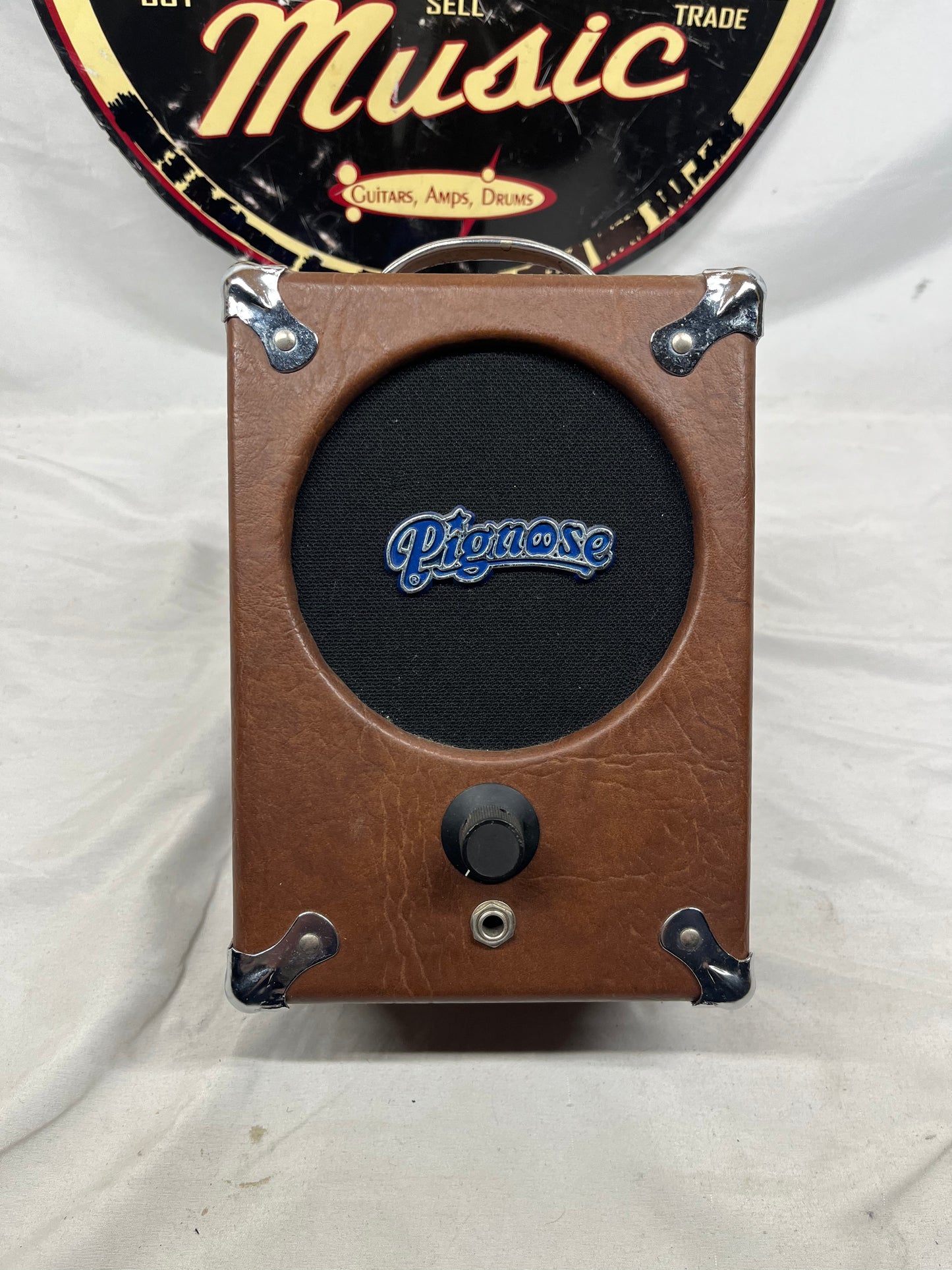 Pignose 7-100(R) Portable Guitar Amp with Power Supply