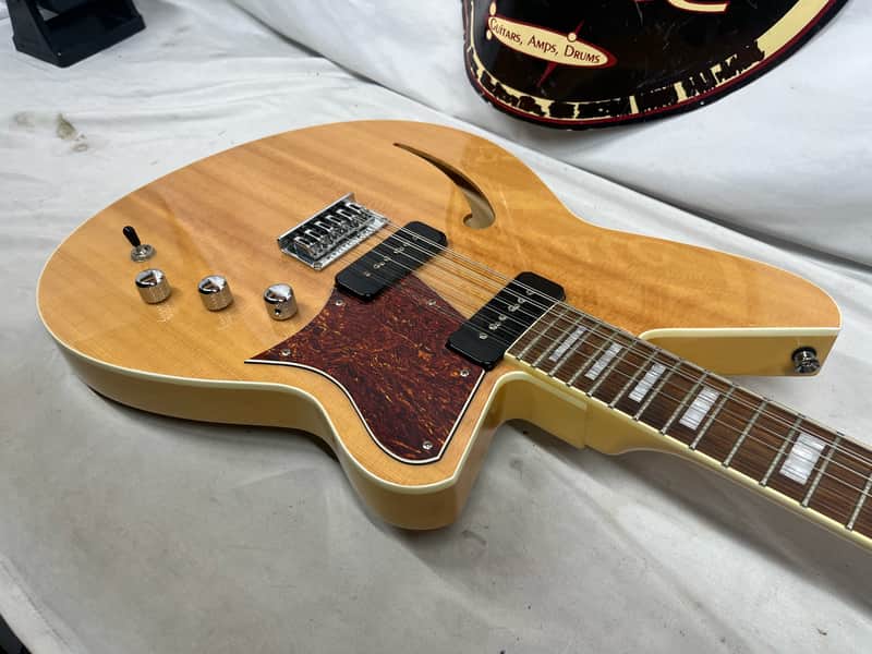 Reverend Airwave 12-String Semi-Hollow Body Electric Guitar - Image 16
