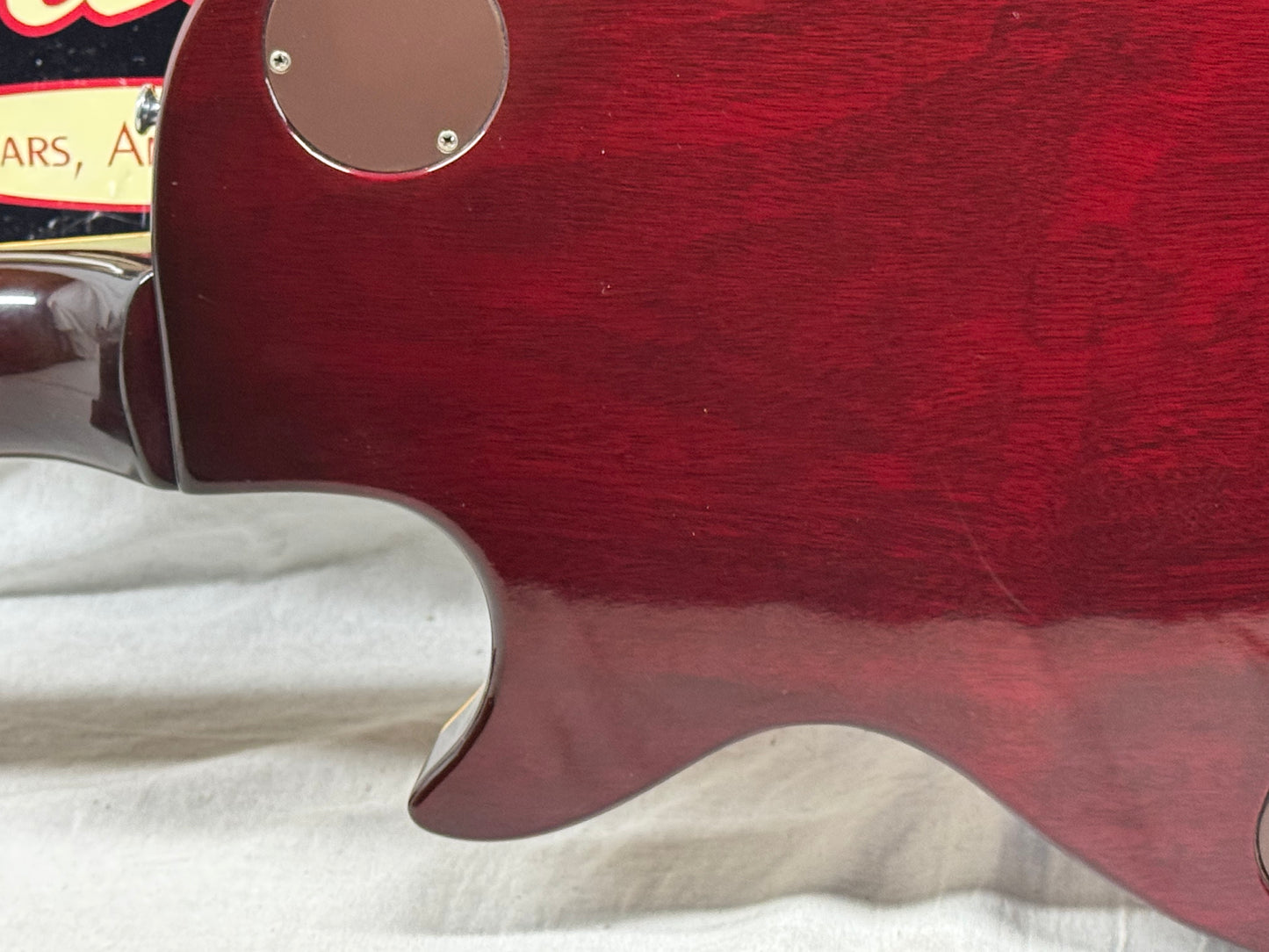 Gibson Les Paul Deluxe Guitar with Case 1978
