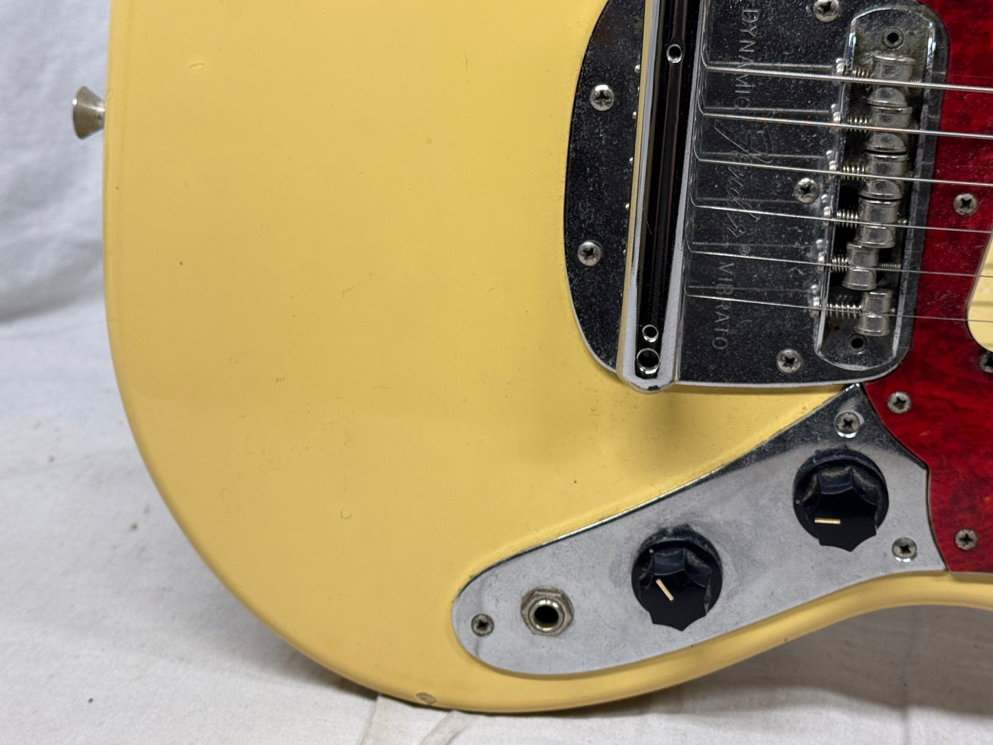 Fender Mustang Guitar with Case - MIJ Made In Japan 1993 - 1994