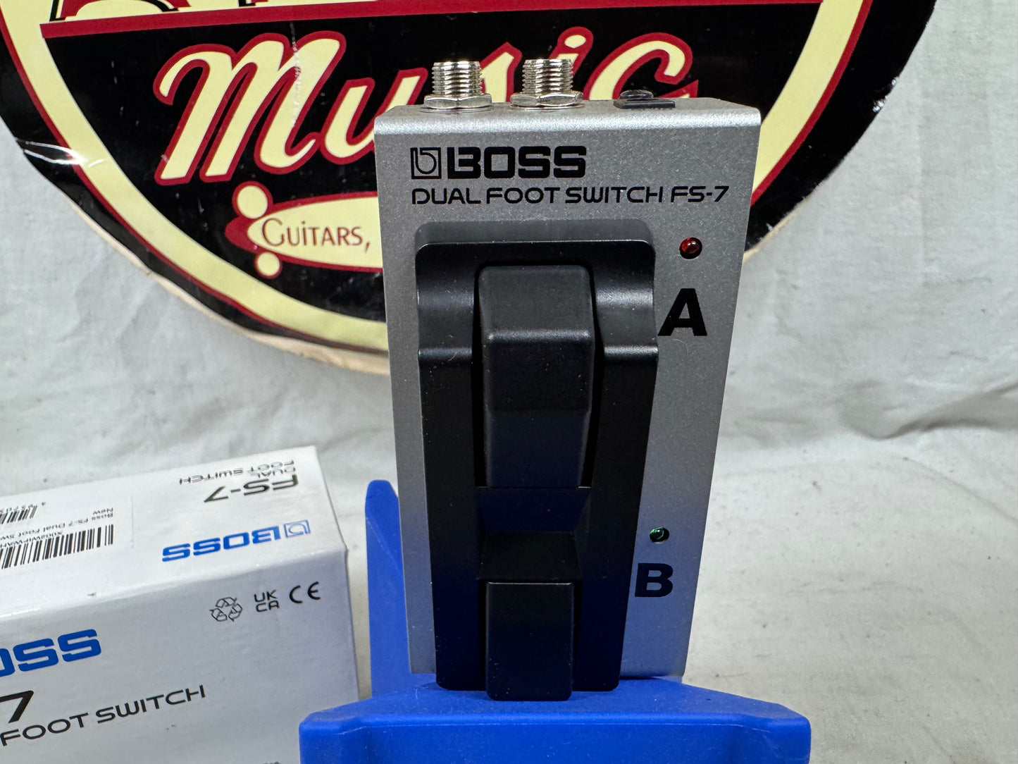Boss FS-7 fs7 Dual Footswitch Pedal with Box