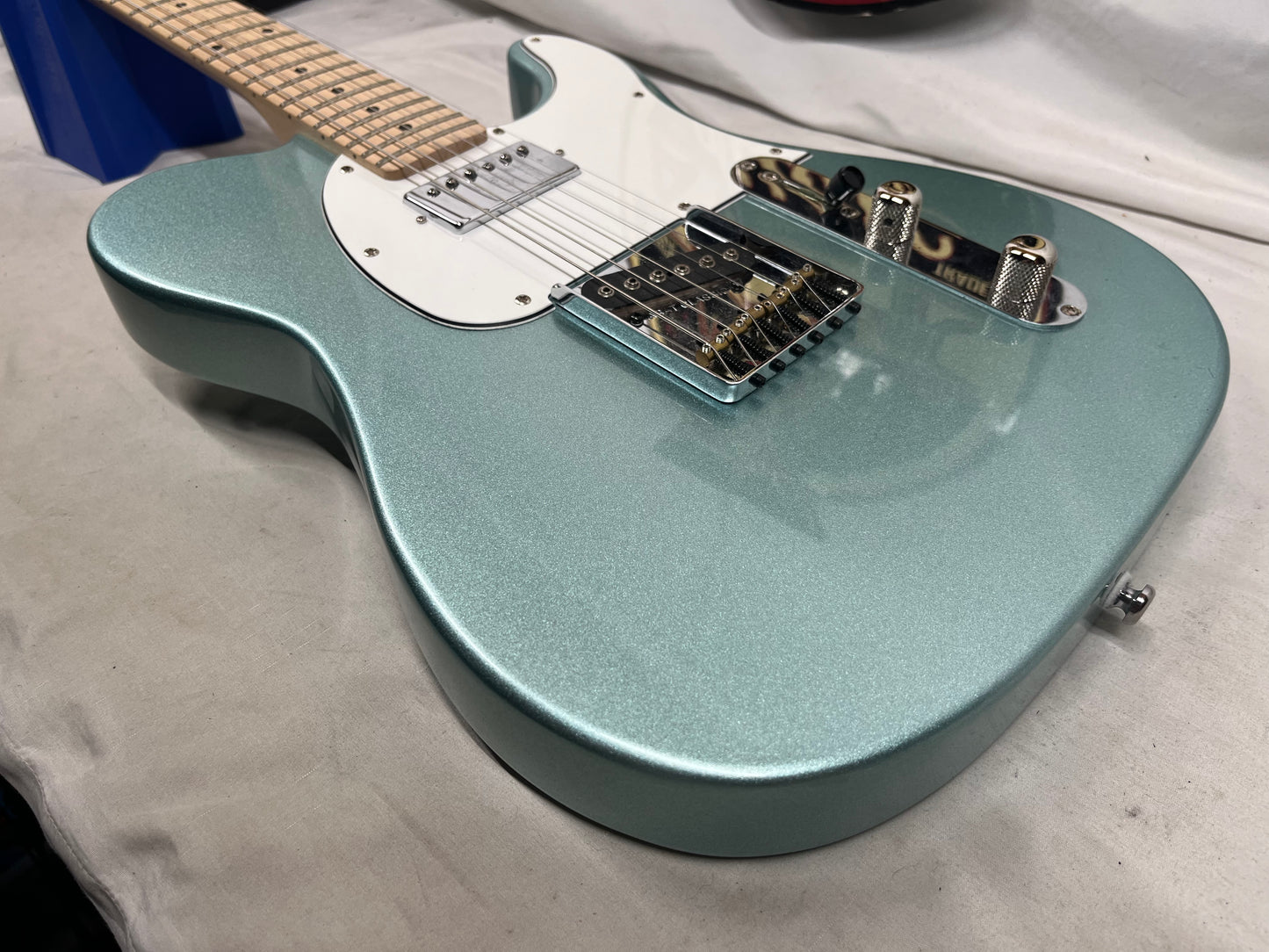 G&L Tribute Series ASAT Classic T-Style Singlecut Electric Guitar