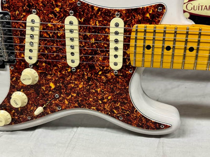 Fender American Professional II 2 Stratocaster neck on loaded FSR American Professional II 2 Thinline Semi-Hollow Body Guitar with Case - Image 8