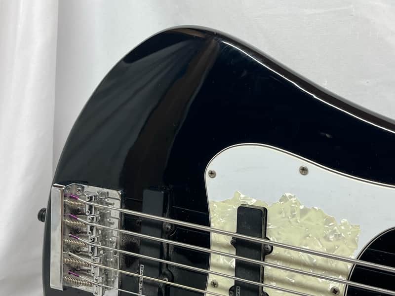 Dean Hillsboro 5-String Electric Bass - Image 4