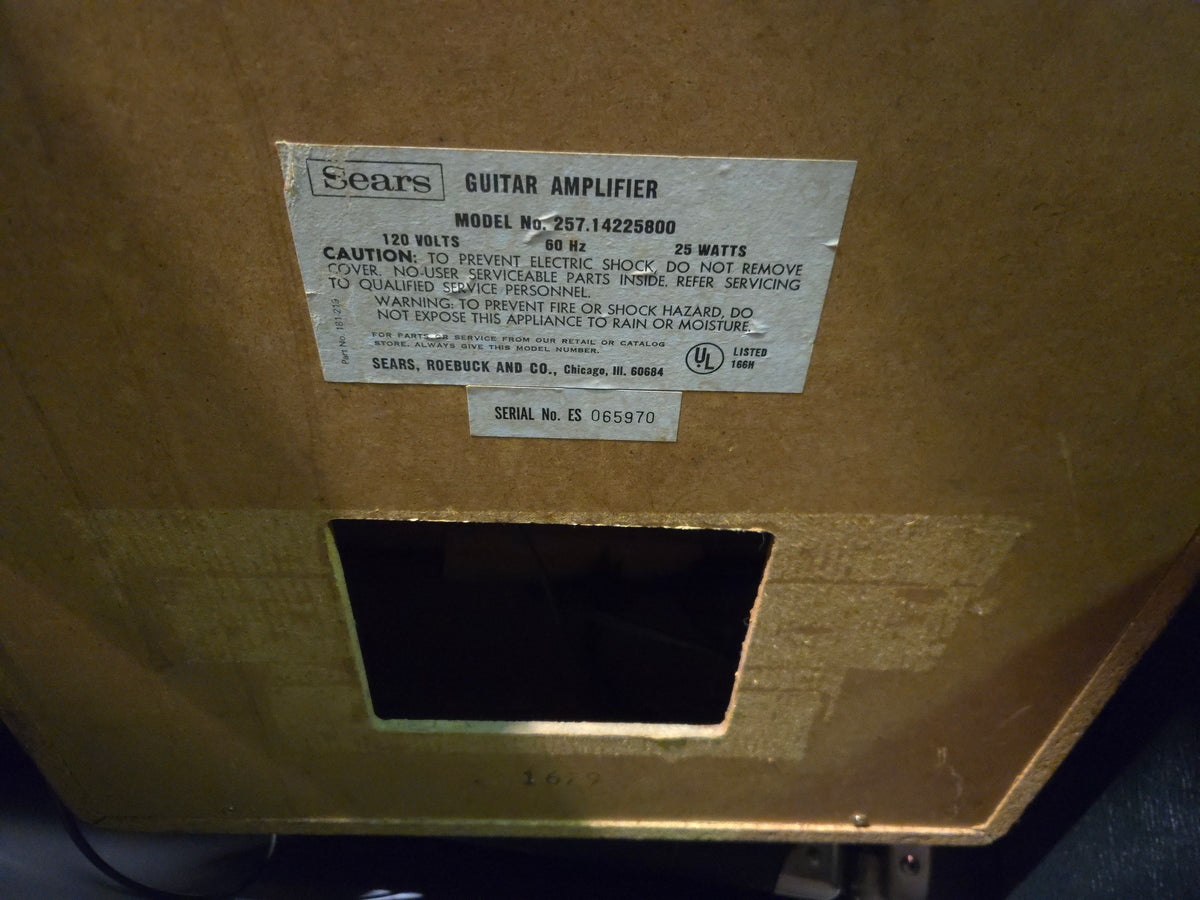 Sears / Silvertone Model 257 Solid State Guitar Amp - Local Pickup Only