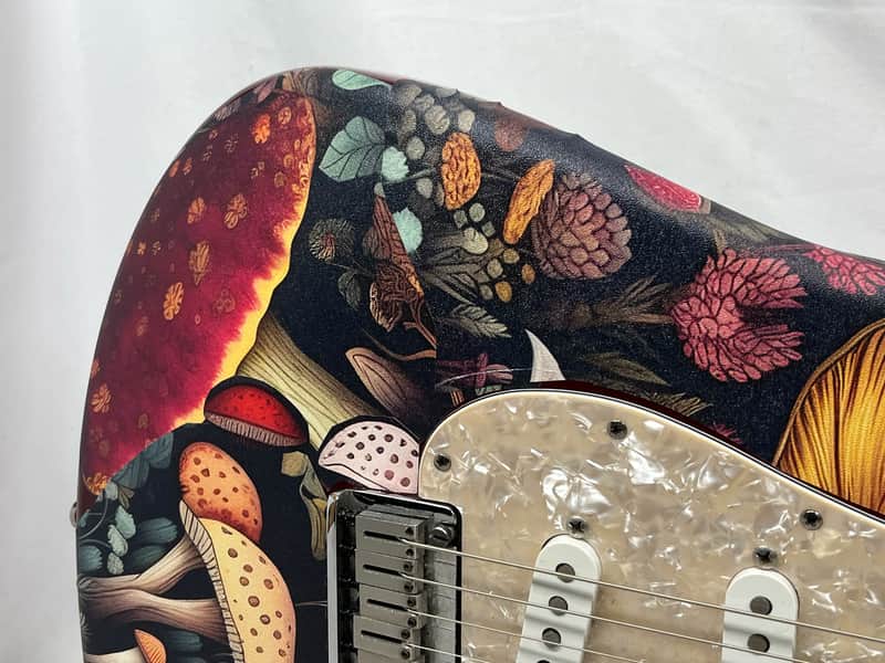 Fender Roadhouse Stratocaster Strat Electric Guitar - Image 4