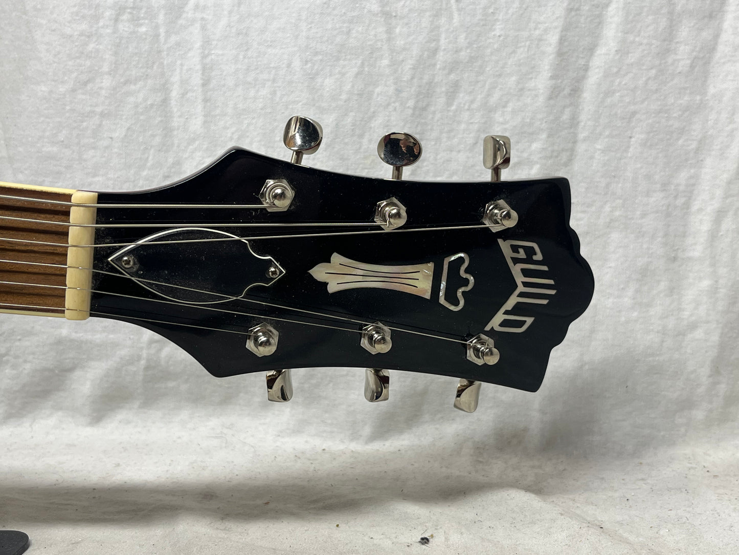 Guild SF IV Starfire 4 Semi-Hollow Body Electric Guitar